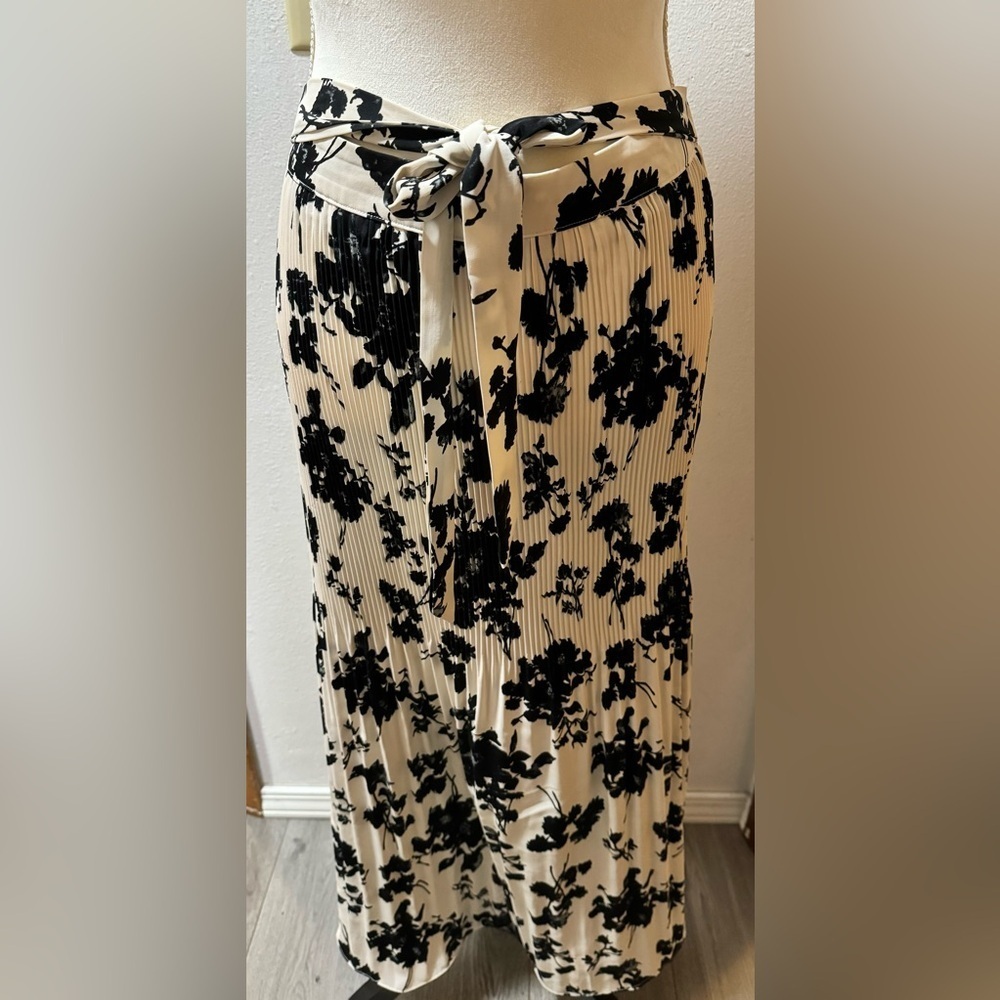 Maxi skirt